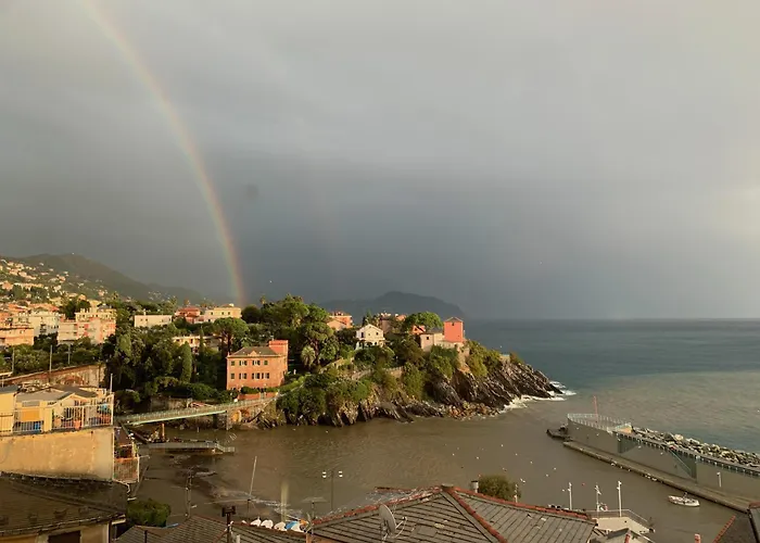 Nervi - 5 Minuti Dal Porticciolo E Passeggiata Anita Garibaldi - Vicino Fermata Dell'autobus E La Stazione Ferroviaria * Janov